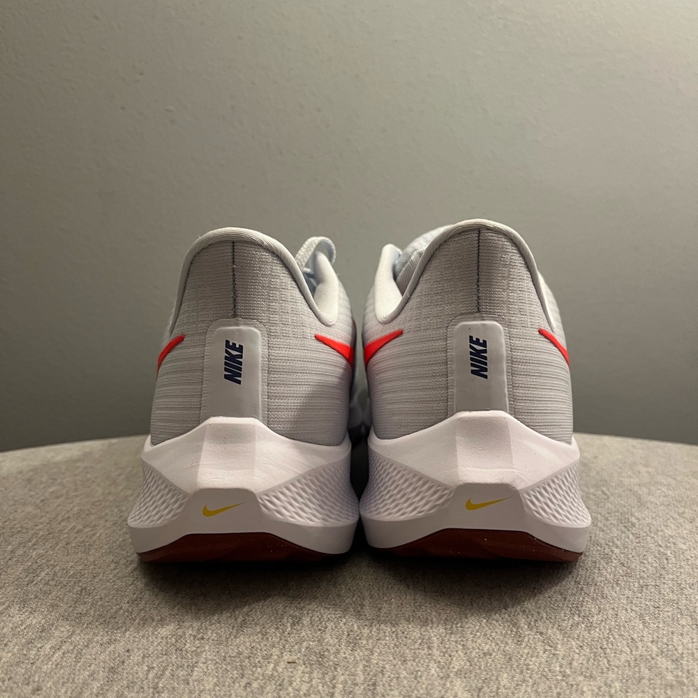 Nike Air Zoom Pegasus 39 Grey Bright Crimson Running Men's Shoe Size 10.5 - Picture 5 of 11